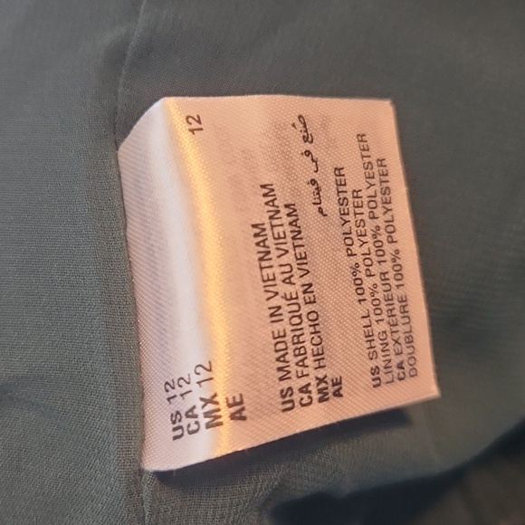 🧡 ALFANI: NWT Dark Green Skirt - Picture 2 of 3